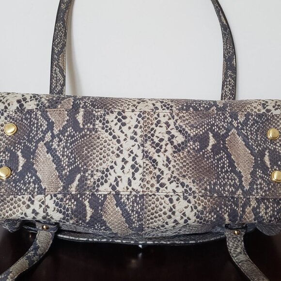 BRIAN MAKOWSKY BIG SNAKE LEATHER IMITATION BAG. - Picture 9 of 11